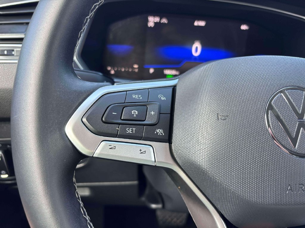 Certified 2023 Volkswagen Tiguan SE AWD/4WD image 19