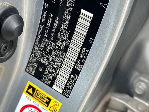 Used 2019 Toyota Highlander XLE image 28