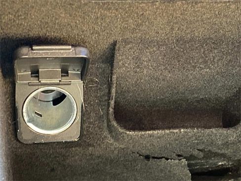 Certified 2023 Lincoln Corsair Reserve w/ Equipment Group 201A image 28