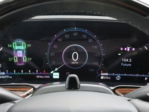 Certified 2024 Cadillac Escalade ESV Premium Luxury image 16