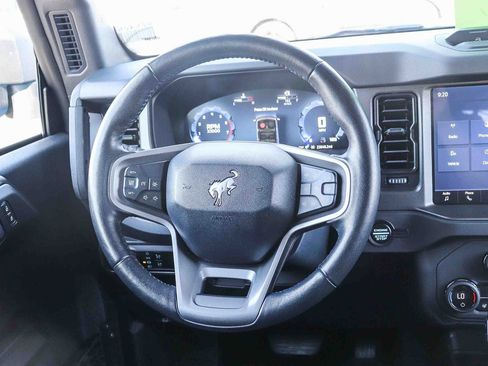 Certified 2025 Ford Bronco Badlands AWD/4WD image 15