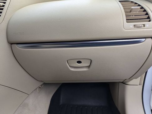 Used 2010 INFINITI FX35 AWD w/ Navigation Pkg image 32