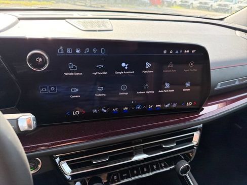 New 2026 Chevrolet Traverse RS w/ LPO, Floor Liner Package FWD image 29