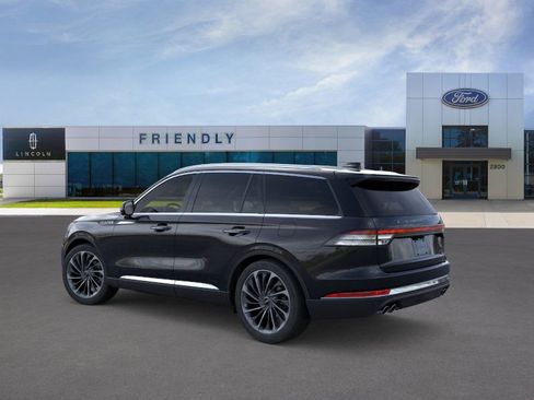 New 2026 Lincoln Aviator Reserve image 4