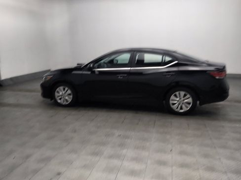 Used 2024 Nissan Sentra S FWD image 3