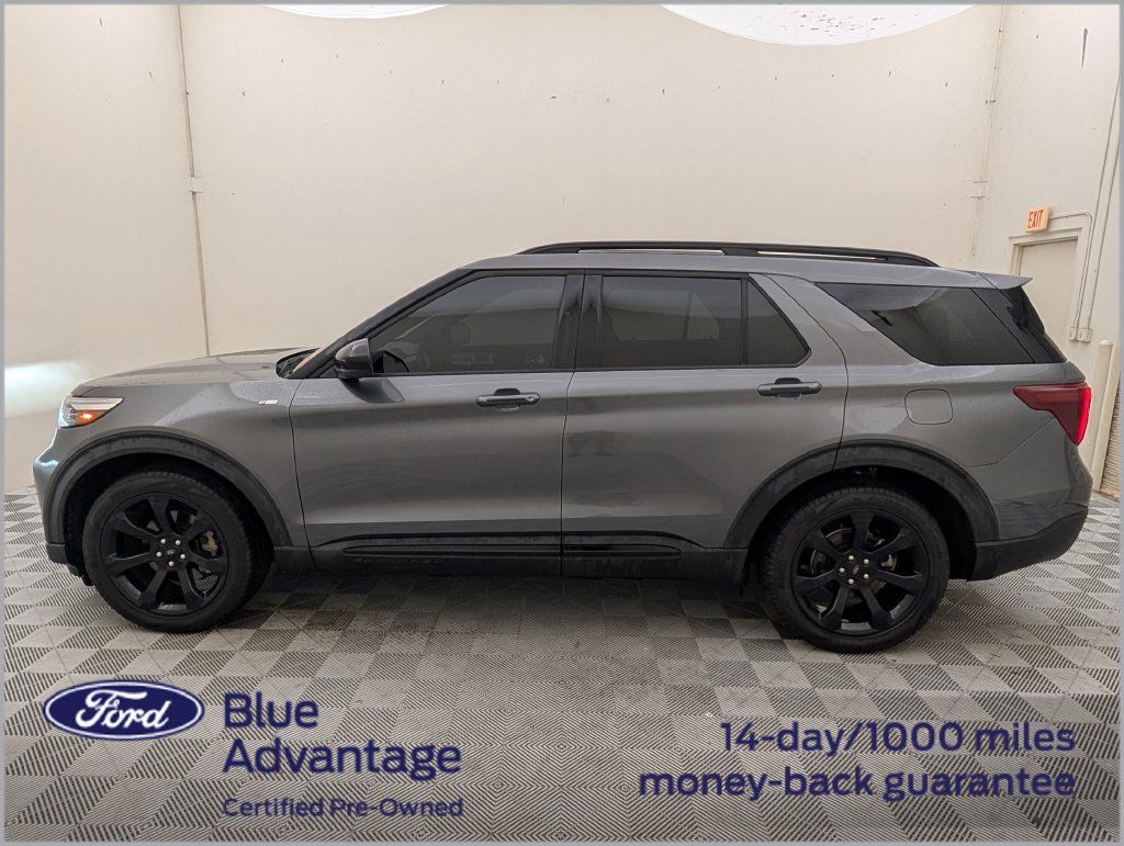 Used 2023 Ford Explorer ST-Line w/ Class IV Trailer Tow Package RWD image 9