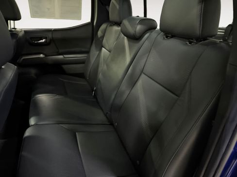 Used 2023 Toyota Tacoma Limited AWD/4WD image 20