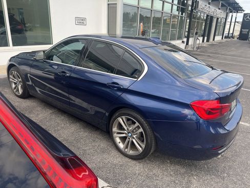 Used 2017 BMW 330i Sedan image 2