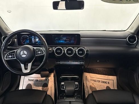 Used 2019 Mercedes-Benz A 220 image 24