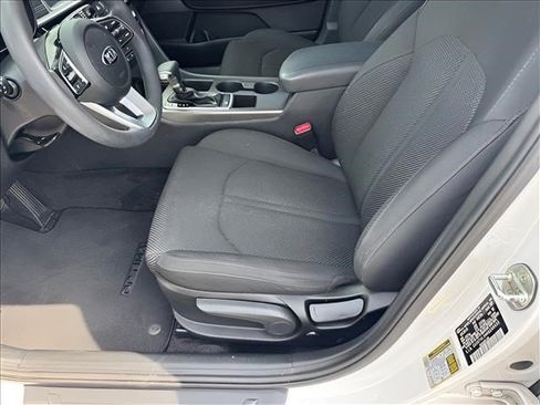 Used 2019 Kia Optima LX FWD image 6