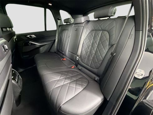 New 2026 BMW X5 xDrive40i AWD/4WD image 26