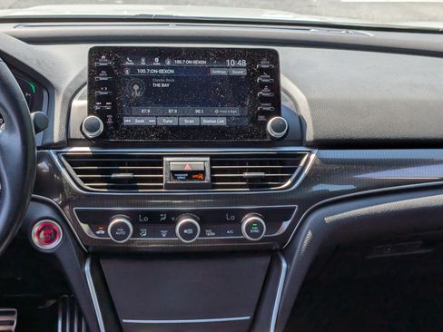 Used 2022 Honda Accord Sport image 17