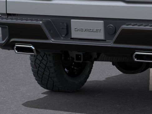 New 2026 Chevrolet Silverado 1500 Custom Trail Boss w/ LPO, Dark Essentials Package AWD/4WD image 14