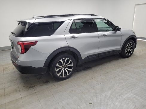 Used 2020 Ford Explorer ST image 10