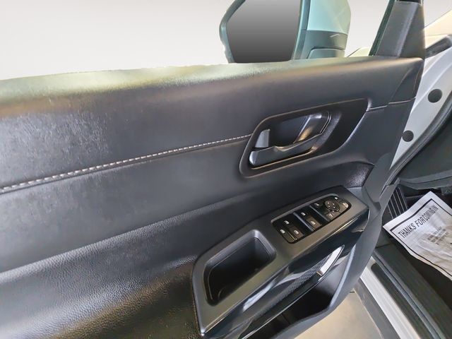 Certified 2025 Nissan Pathfinder SV AWD/4WD image 10