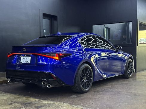 Used 2023 Lexus IS 500 RWD image 9