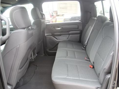 New 2026 RAM 1500 Express AWD/4WD image 27