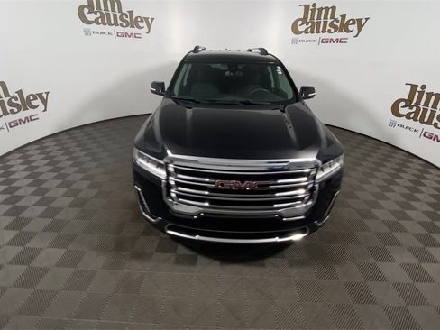 Used 2023 GMC Acadia SLE w/ Driver Convenience Package image 3
