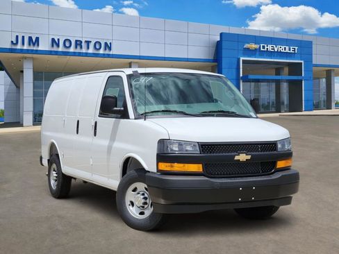 New 2026 Chevrolet Express 2500 w/ Driver Convenience Package RWD image 1