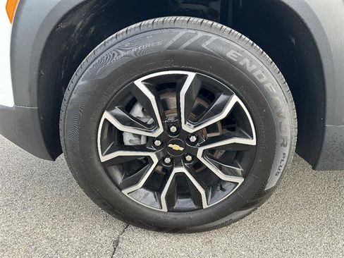 Certified 2021 Chevrolet TrailBlazer ACTIV w/ Convenience Package image 10