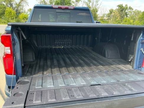 Used 2024 Chevrolet Silverado 1500 High Country w/ High Country Premium Package AWD/4WD image 11