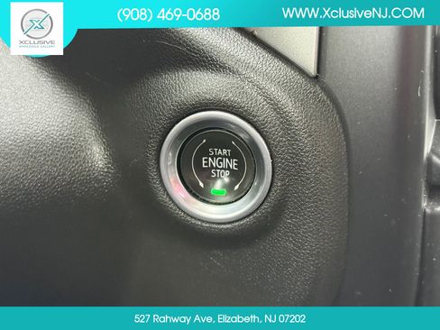 Used 2021 Chevrolet Silverado 1500 RST w/ Redline Edition AWD/4WD image 19