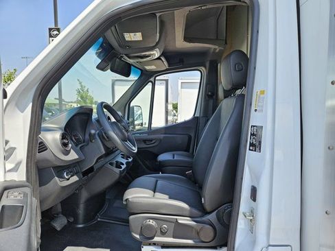 New 2024 Mercedes-Benz Sprinter 3500 image 2