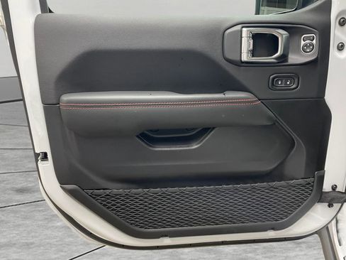 New 2026 Jeep Wrangler Unlimited Rubicon w/ Safety Group image 16