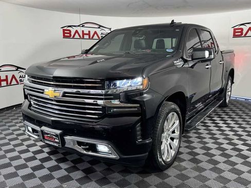 Used 2019 Chevrolet Silverado 1500 High Country w/ Technology Package AWD/4WD image 3
