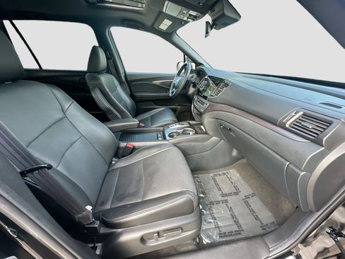 Used 2022 Honda Passport EX-L image 32