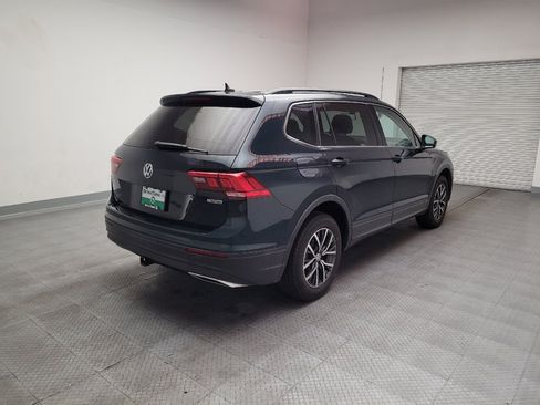 Used 2019 Volkswagen Tiguan SE AWD/4WD image 9