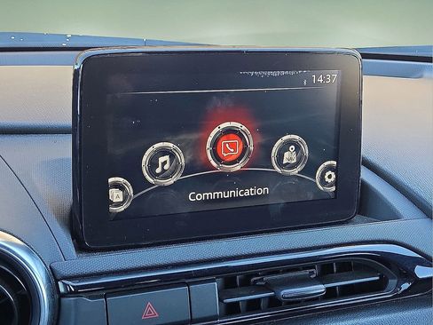 Used 2023 MAZDA MX-5 Miata Grand Touring image 26