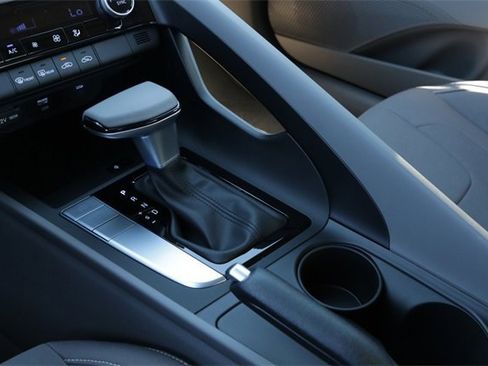 New 2026 Hyundai Elantra Sport image 16