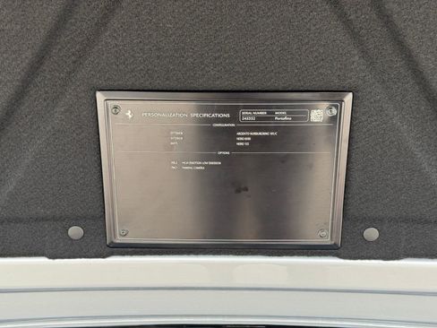 Used 2019 Ferrari Portofino image 38