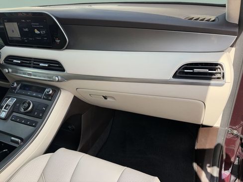 Used 2020 Hyundai Palisade Limited FWD image 21