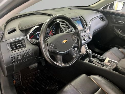 Used 2019 Chevrolet Impala Premier FWD image 16