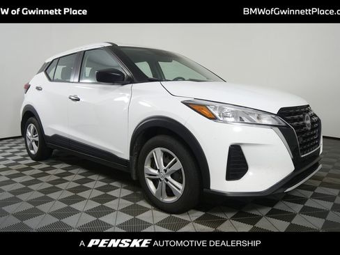 Used 2024 Nissan Kicks S FWD image 1