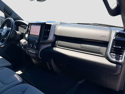 Used 2022 RAM 1500 Big Horn AWD/4WD image 29