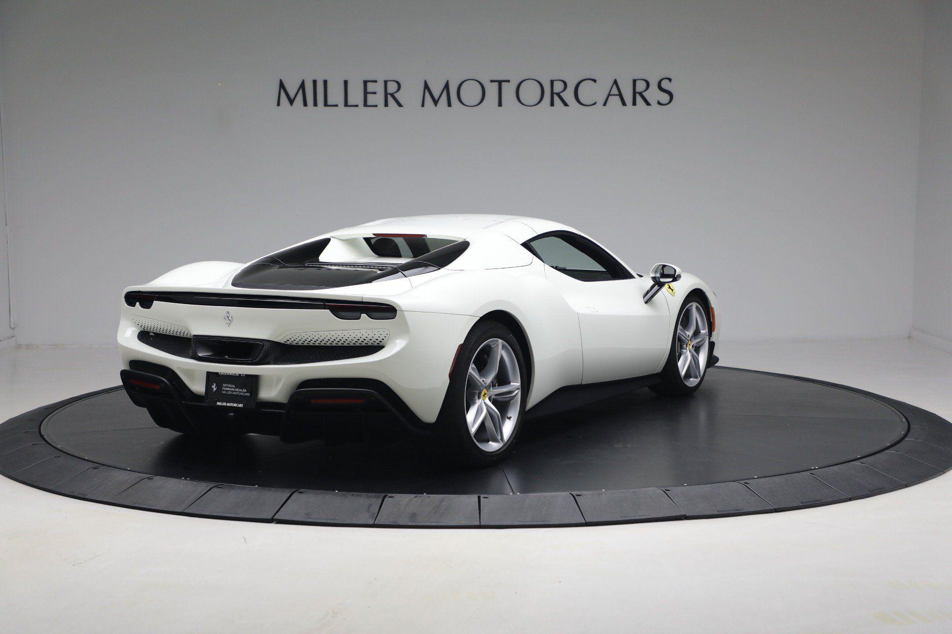 Used 2025 Ferrari 296 GTS RWD image 27