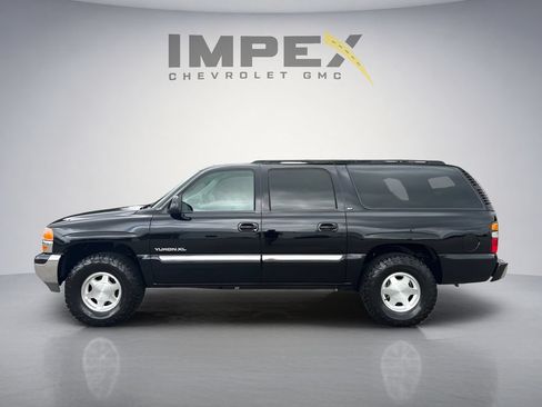Used 2005 GMC Yukon XL SLT w/ SLT Preferred Equipment Group RWD image 2