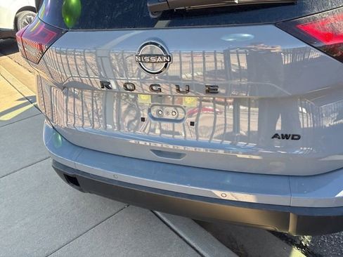 New 2026 Nissan Rogue Dark Armor image 5