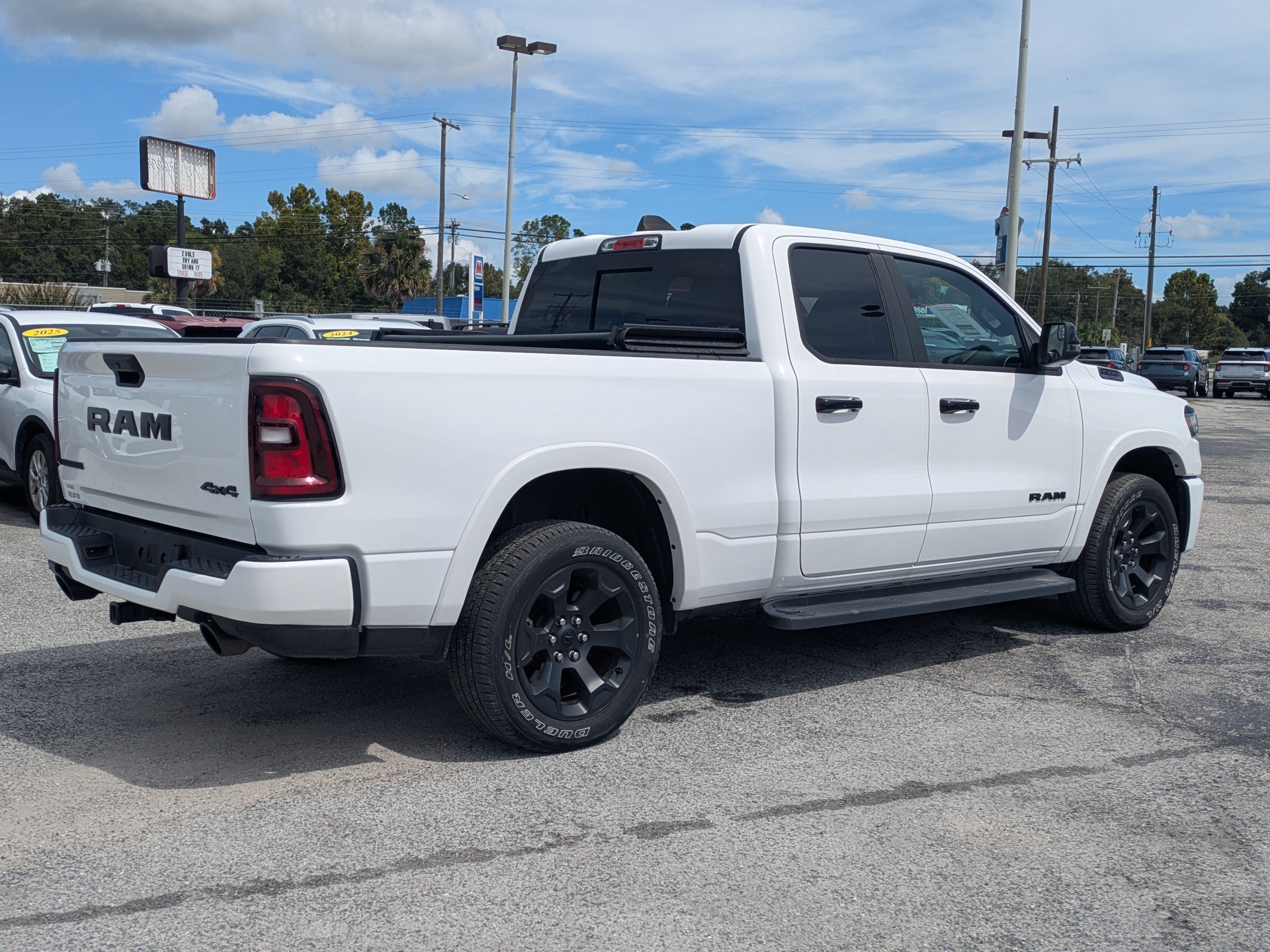 Used 2025 RAM 1500 Big Horn AWD/4WD image 4