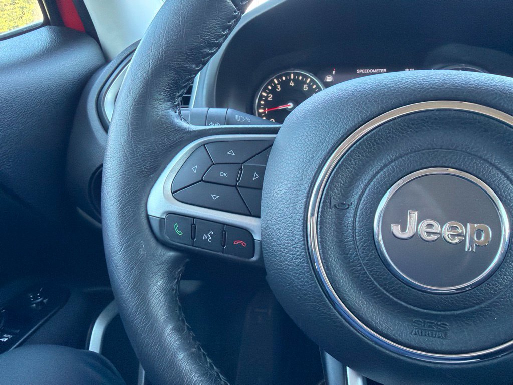 Used 2021 Jeep Renegade Latitude w/ Convenience Group FWD image 31