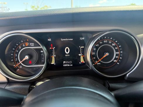 Used 2021 Jeep Gladiator Sport w/ Quick Order Package 24Q 80Th AWD/4WD image 15