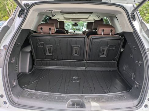 Used 2020 Buick Enclave Avenir w/ Trailering Package, 5000 lbs. AWD/4WD image 13