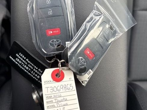 Used 2026 Toyota Prius LE image 30