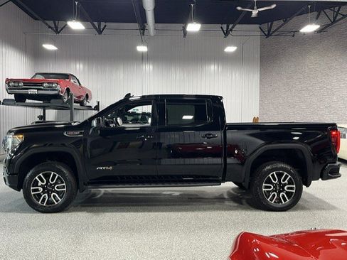 Certified 2026 GMC Sierra 1500 AT4 w/ AT4 Premium Package AWD/4WD image 2