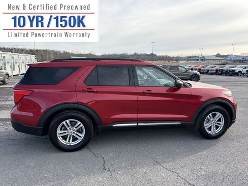 Used 2020 Ford Explorer XLT w/ Equipment Group 202A image 5