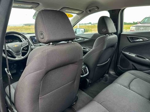 Used 2024 Chevrolet Malibu LT FWD image 17