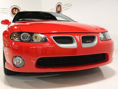 Used 2004 Pontiac GTO image 24